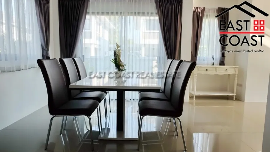 Uraiwan Grand Villa photo 7