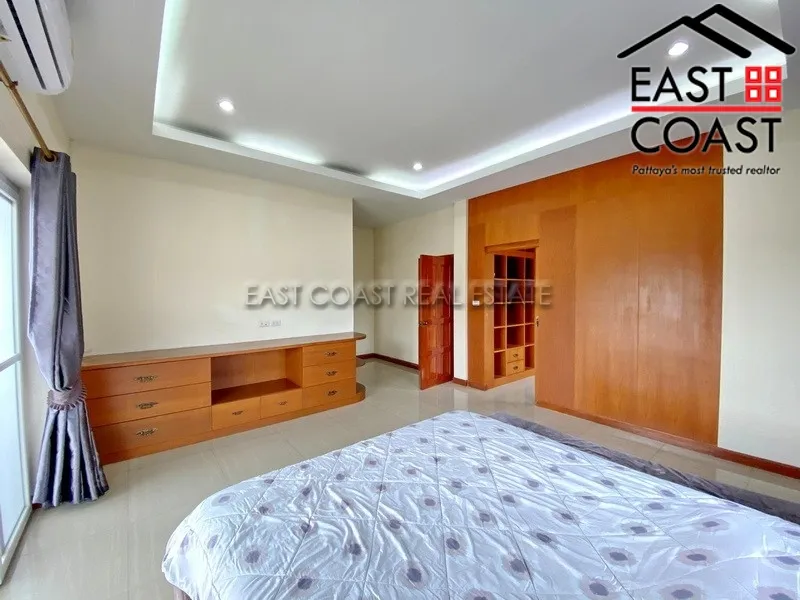 Lakeside Court 2 photo 15