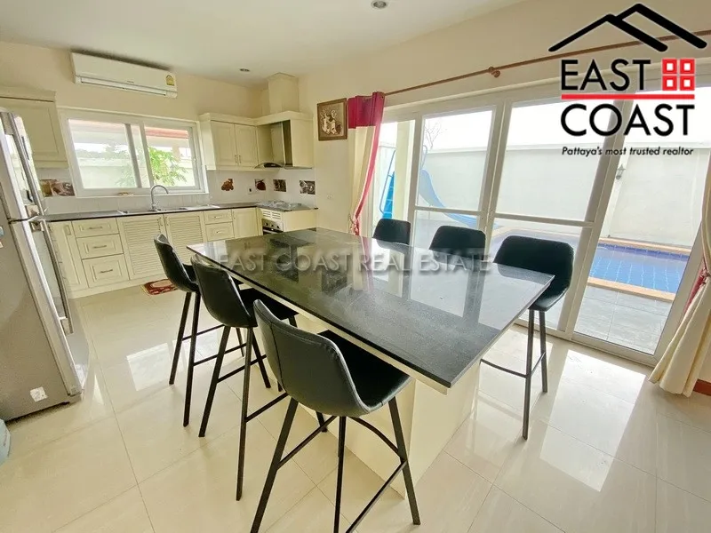 Lakeside Court 2 photo 10