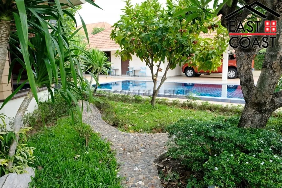 Pattaya Hill 2 photo 5