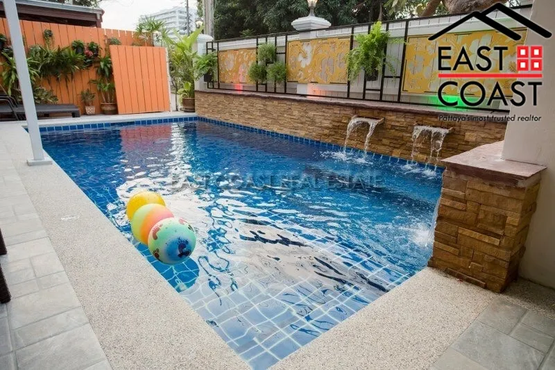 Grand Condo photo 10
