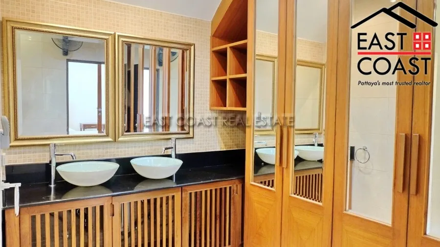 Grand Regent photo 17