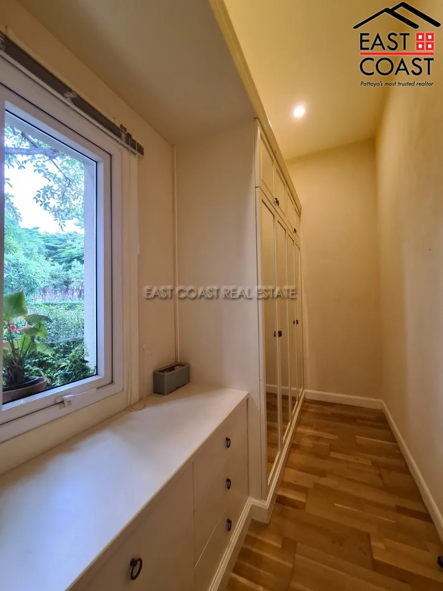 Silk Road Place photo 32