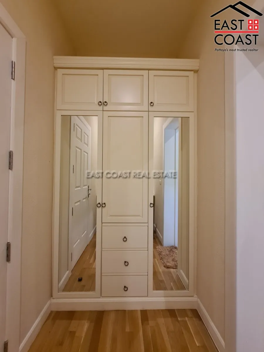 Silk Road Place photo 37