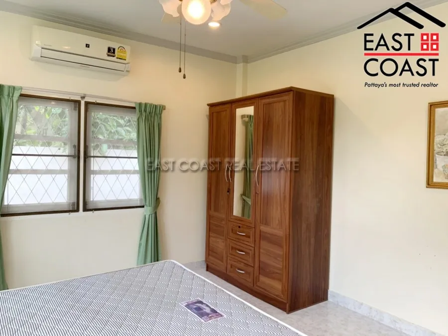 Pattaya Land And House photo 17