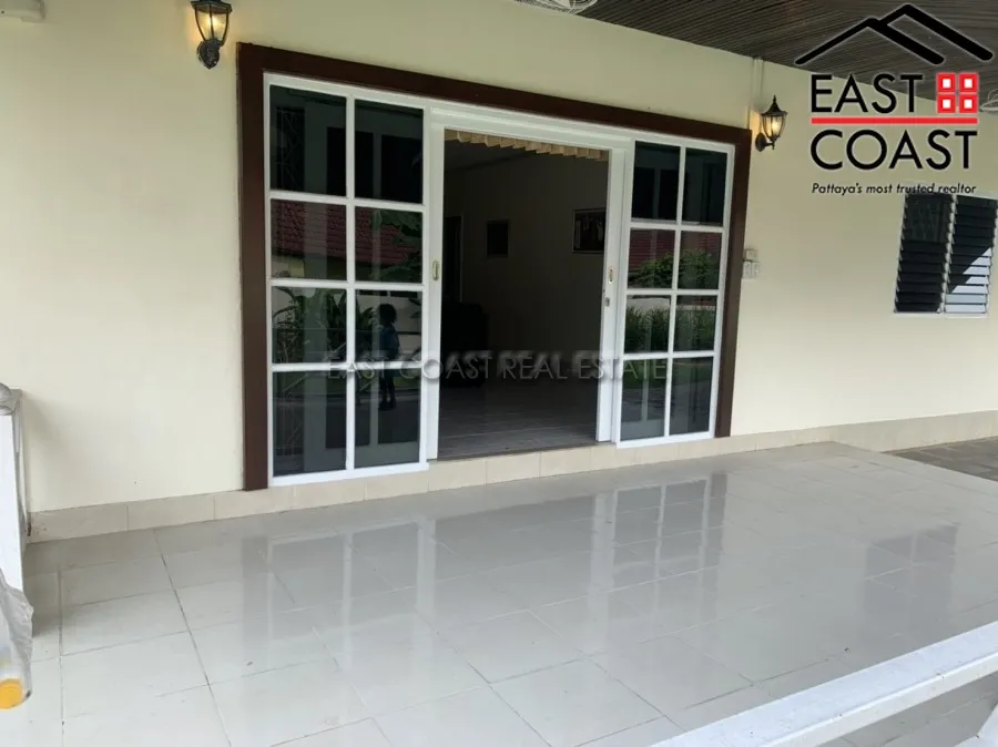 Pattaya Land And House photo 4