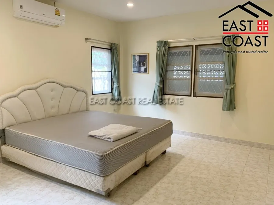 Pattaya Land And House photo 8