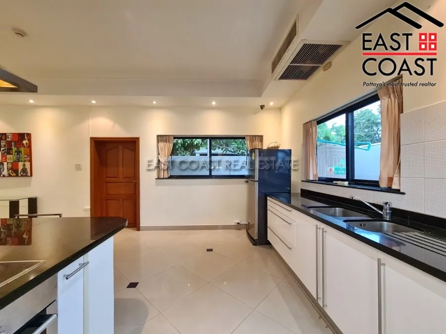 Jomtien Park Villas photo 13