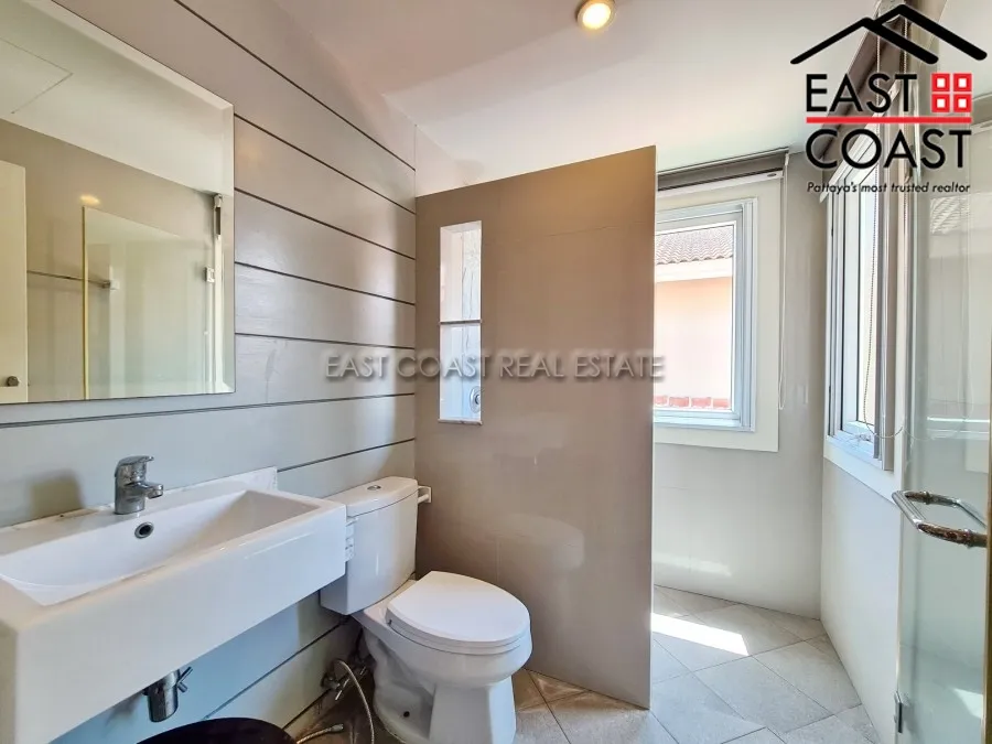 Silk Road Place photo 24