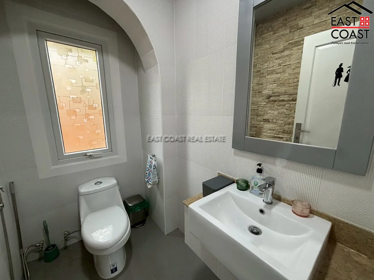 Silk Road Place photo 17