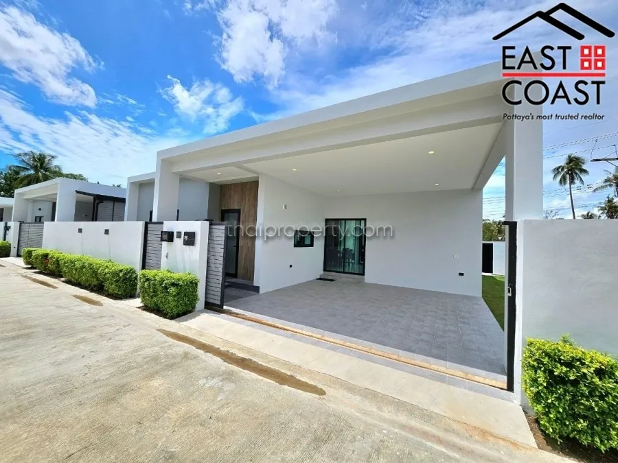Hivery Pool Villa 2 photo 5