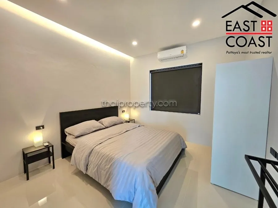 Hivery Pool Villa 2 photo 16