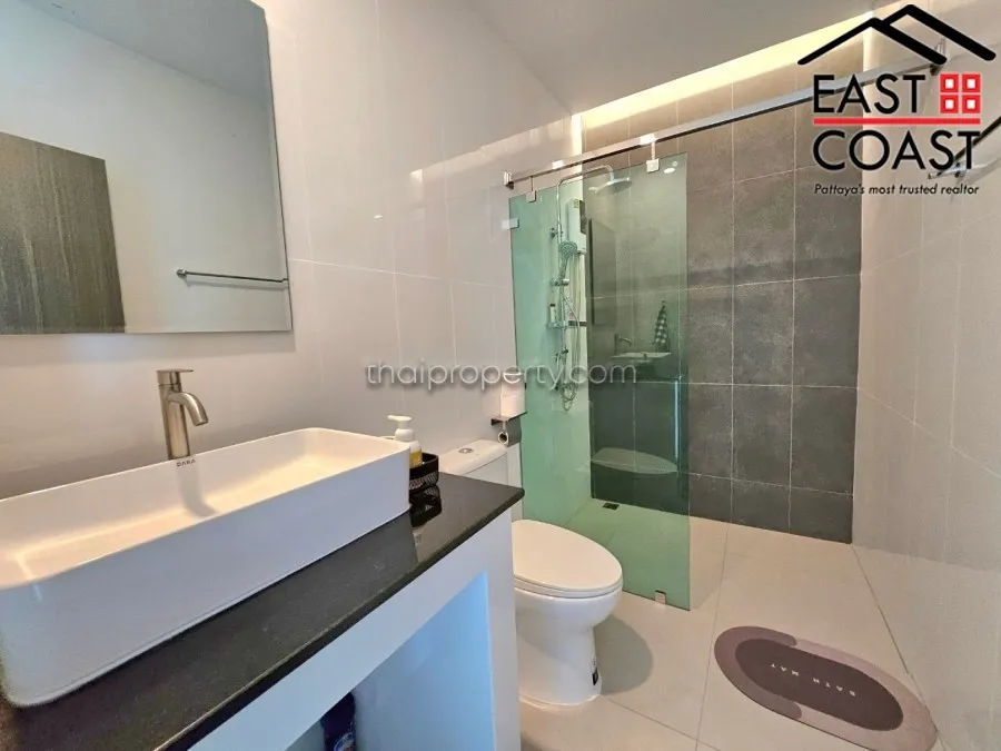 Hivery Pool Villa 2 photo 15