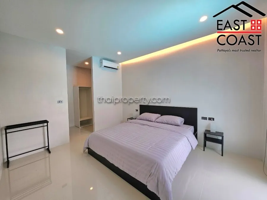 Hivery Pool Villa 2 photo 18