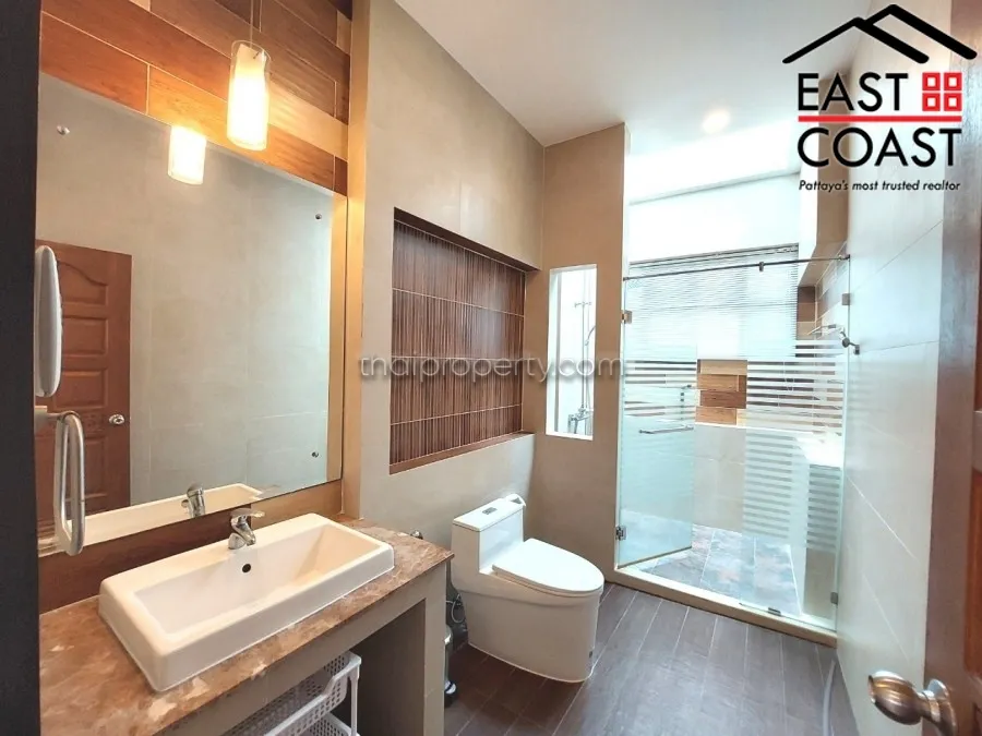 Baan Dusit Pattaya Lake photo 25