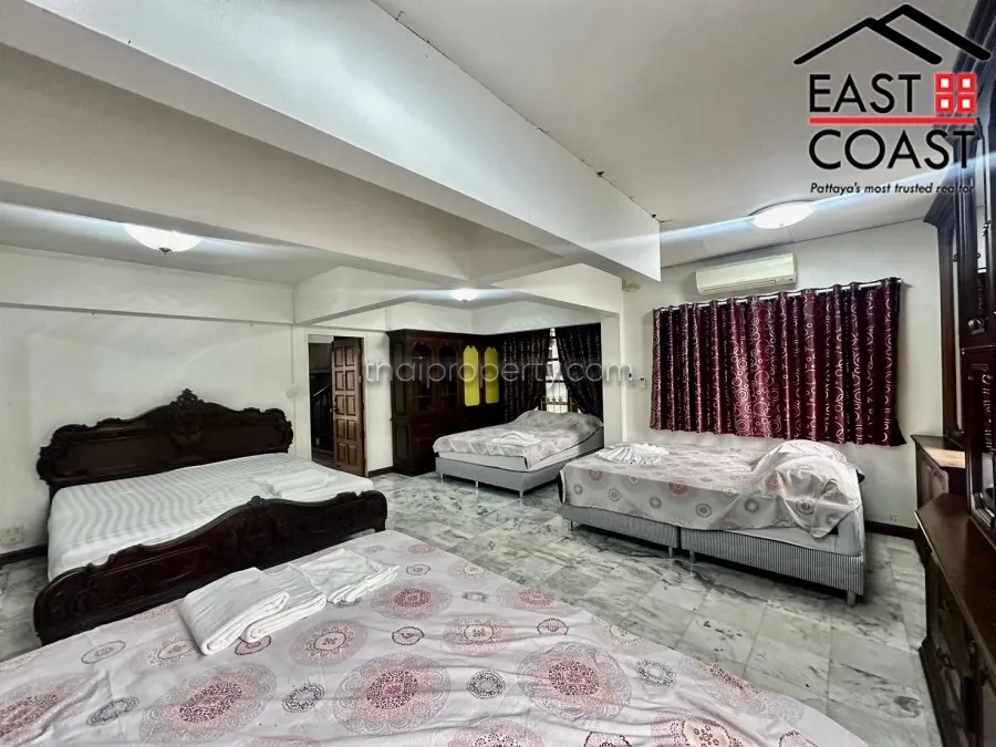 Private house in Jomtien photo 17