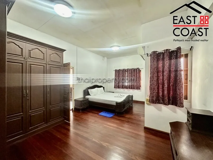 Private house in Jomtien photo 9