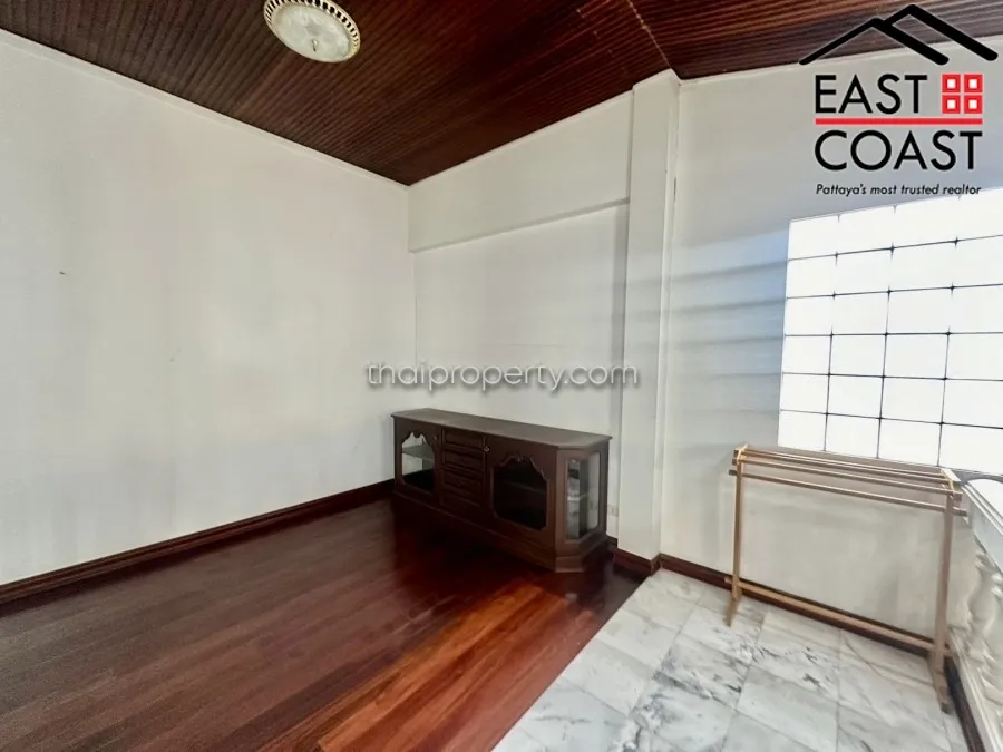 Private house in Jomtien photo 14
