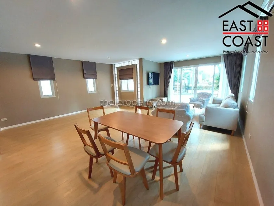 Chateau Dale Residence photo 5