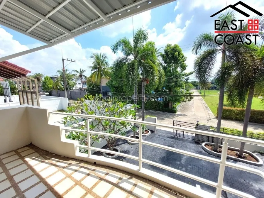 Chateau Dale Residence photo 16