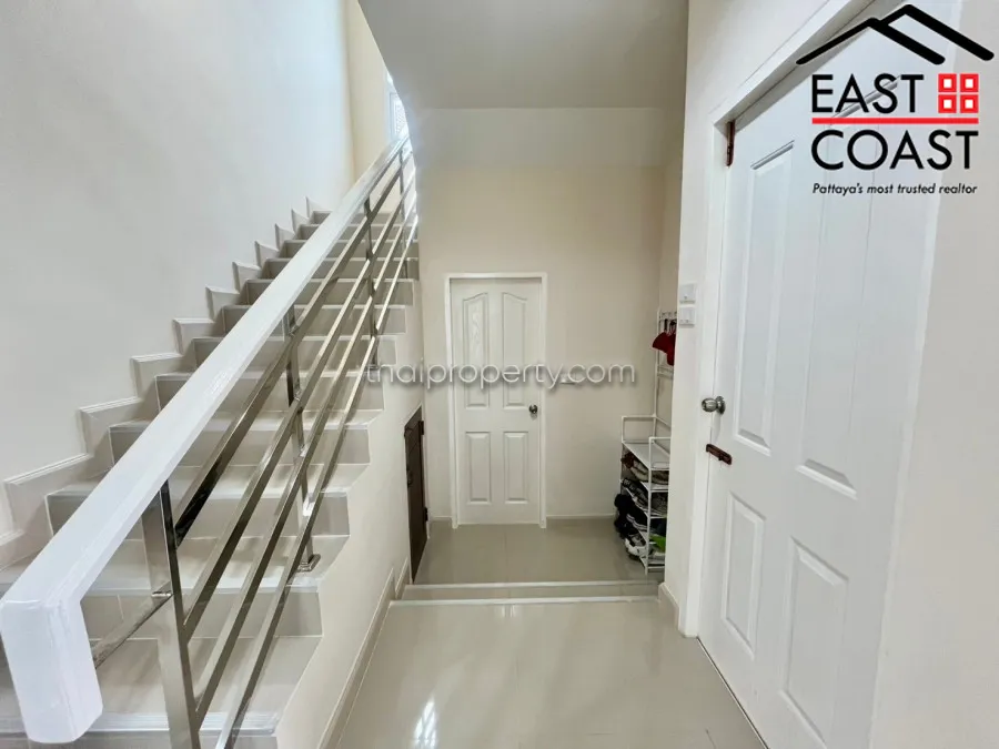 Censiri Home Town photo 7