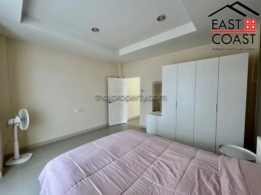 Censiri Home Town photo 8