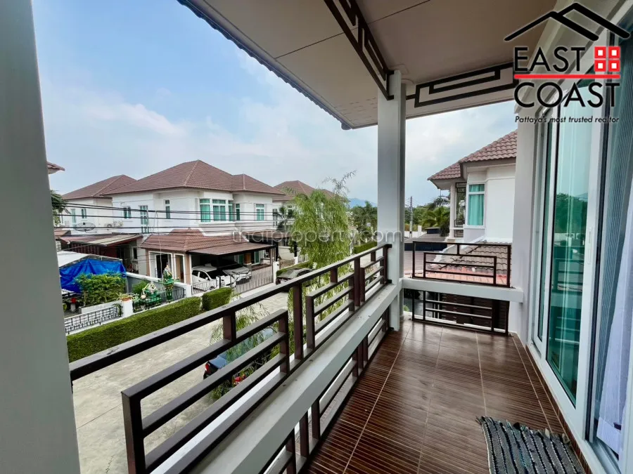 Censiri Home Town photo 17