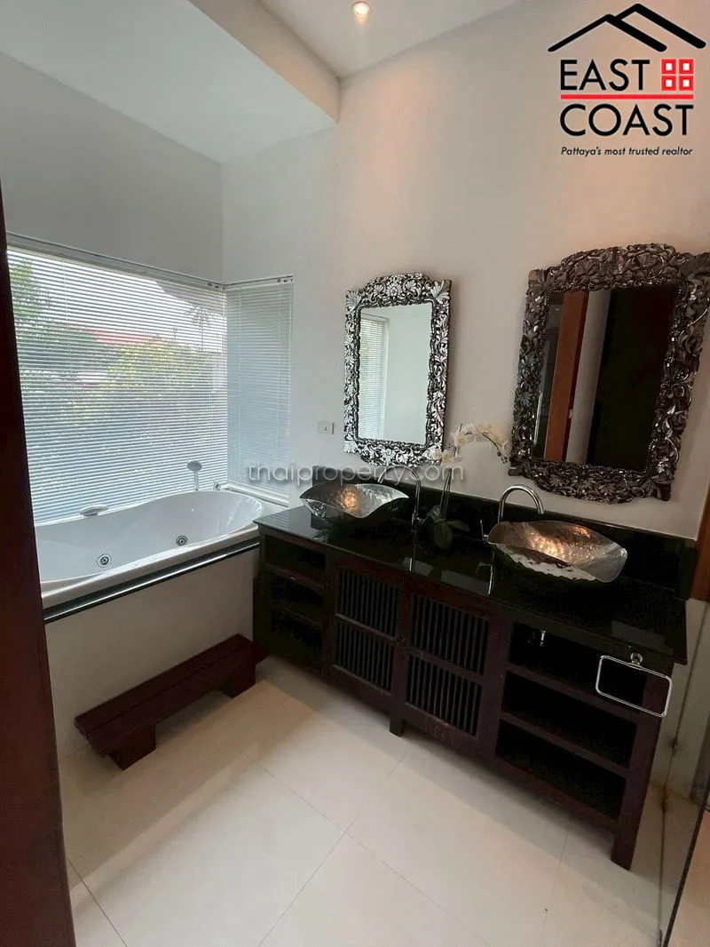 Grand Regent photo 12