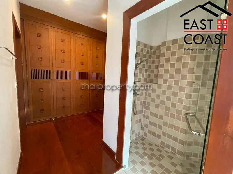 Grand Regent photo 15