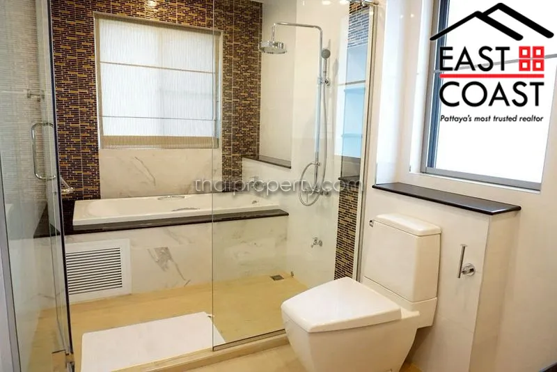 Grand Regent photo 16