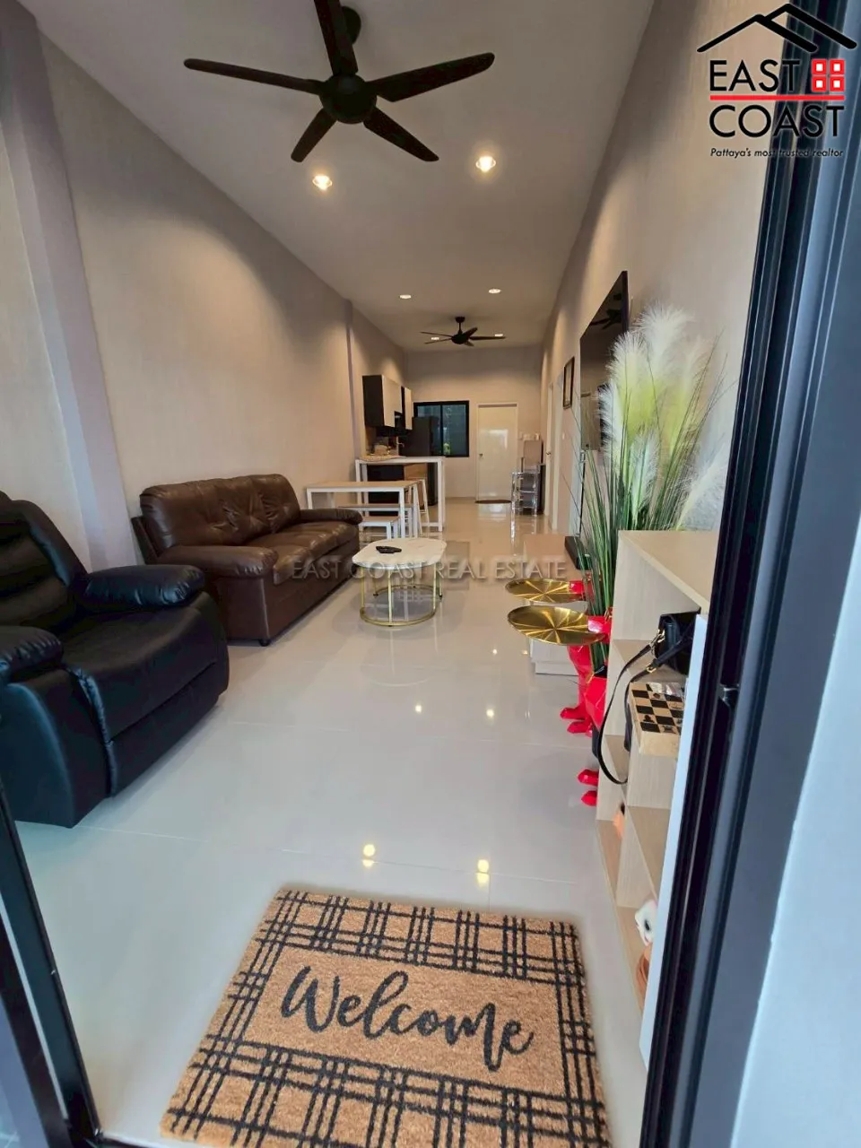 Wiz Town Townhouse photo 16