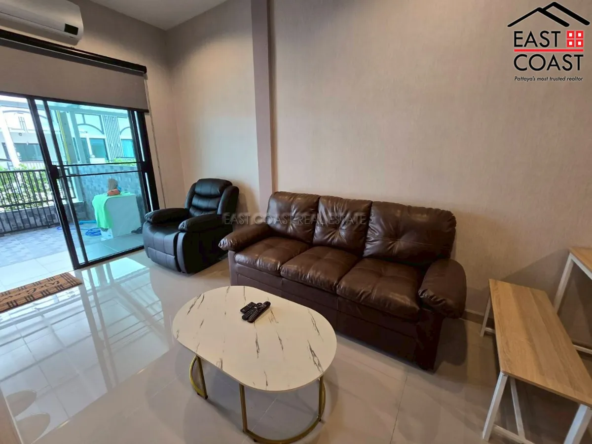 Wiz Town Townhouse photo 18