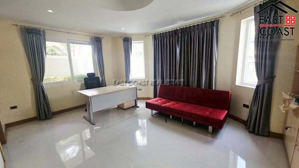 Greenfield Villa 4 photo 12