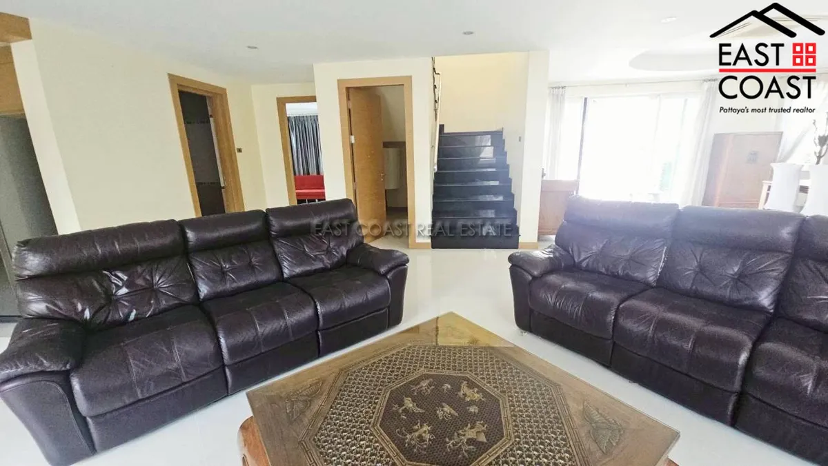 Greenfield Villa 4 photo 5
