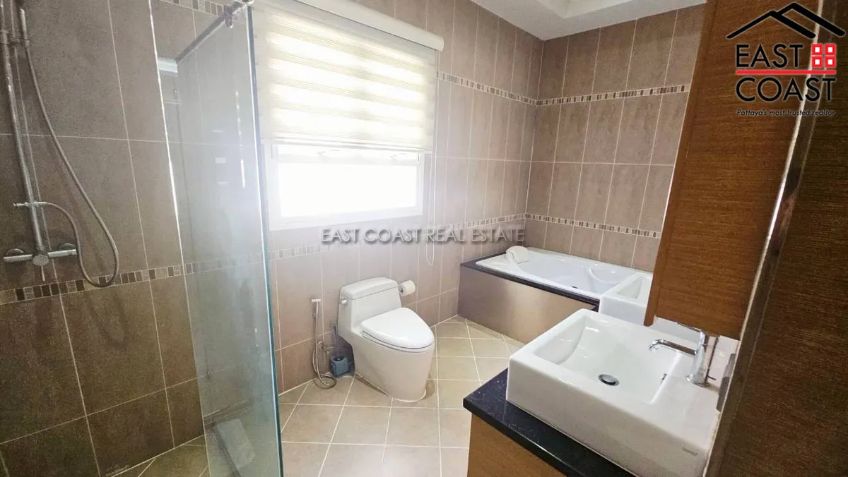 Greenfield Villa 4 photo 13