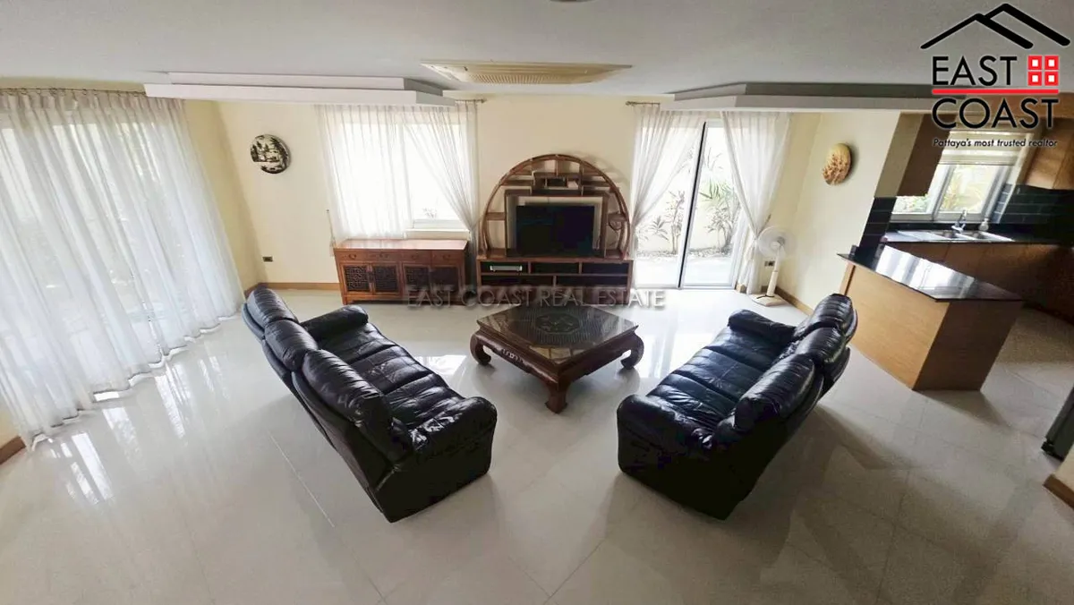 Greenfield Villa 4 photo 6