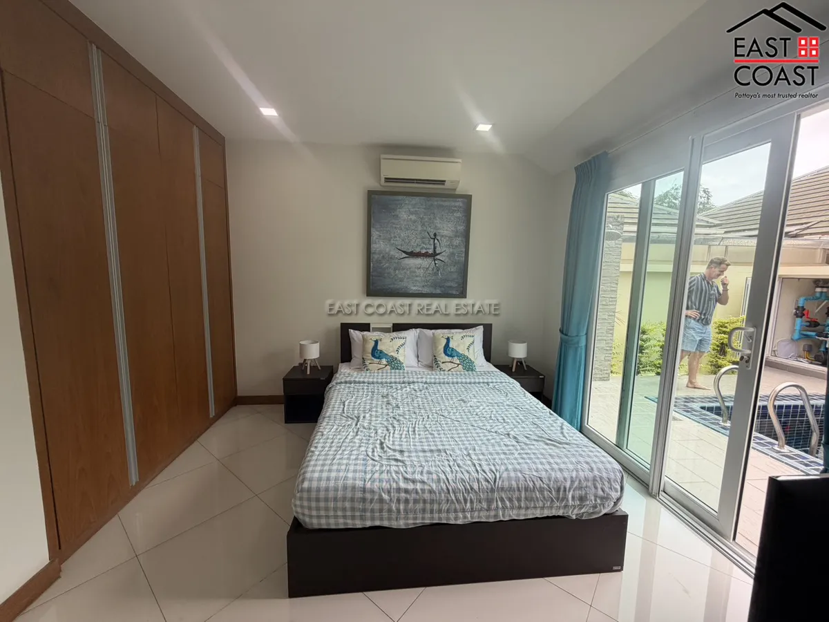 Greenfield Villa 5 photo 11