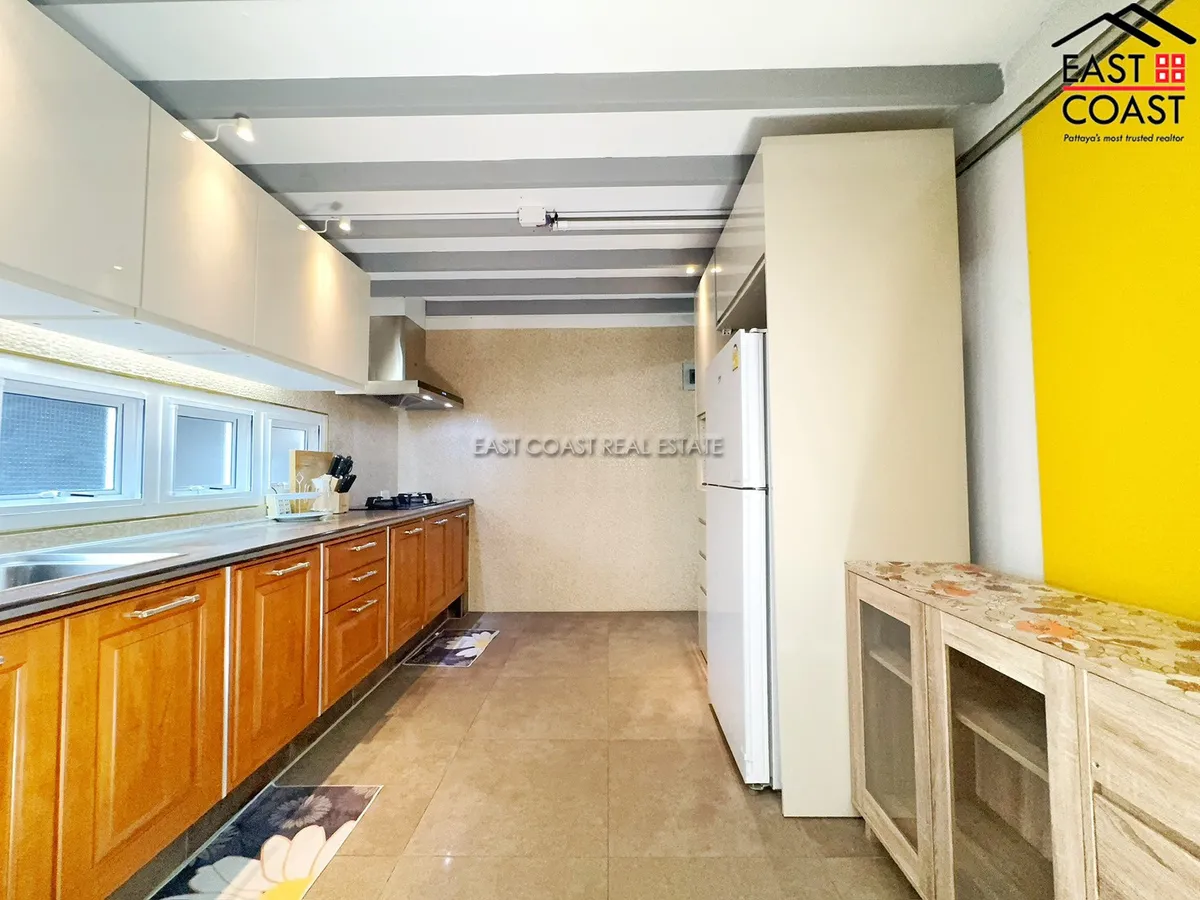 Jomtien Condotel & Village Condo photo 10