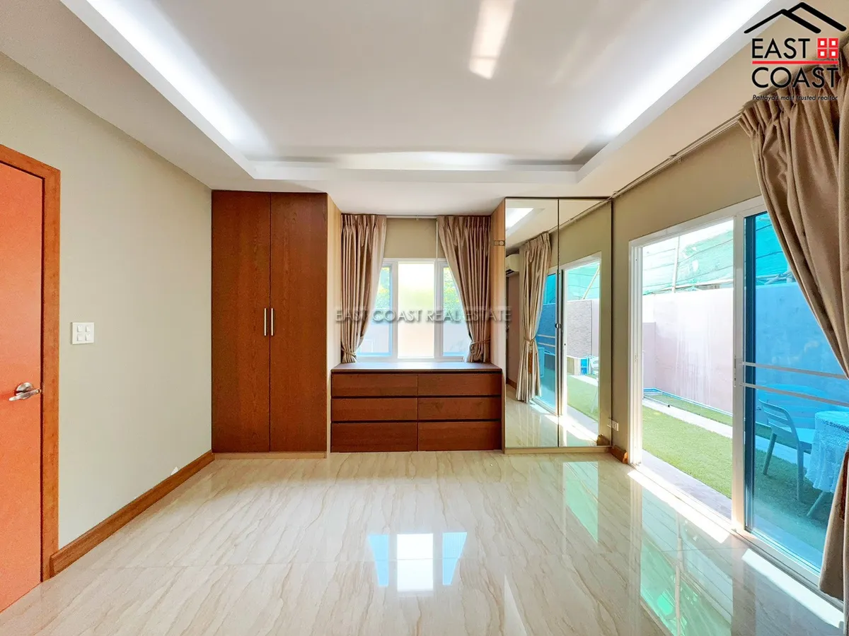Jomtien Condotel & Village Condo photo 20