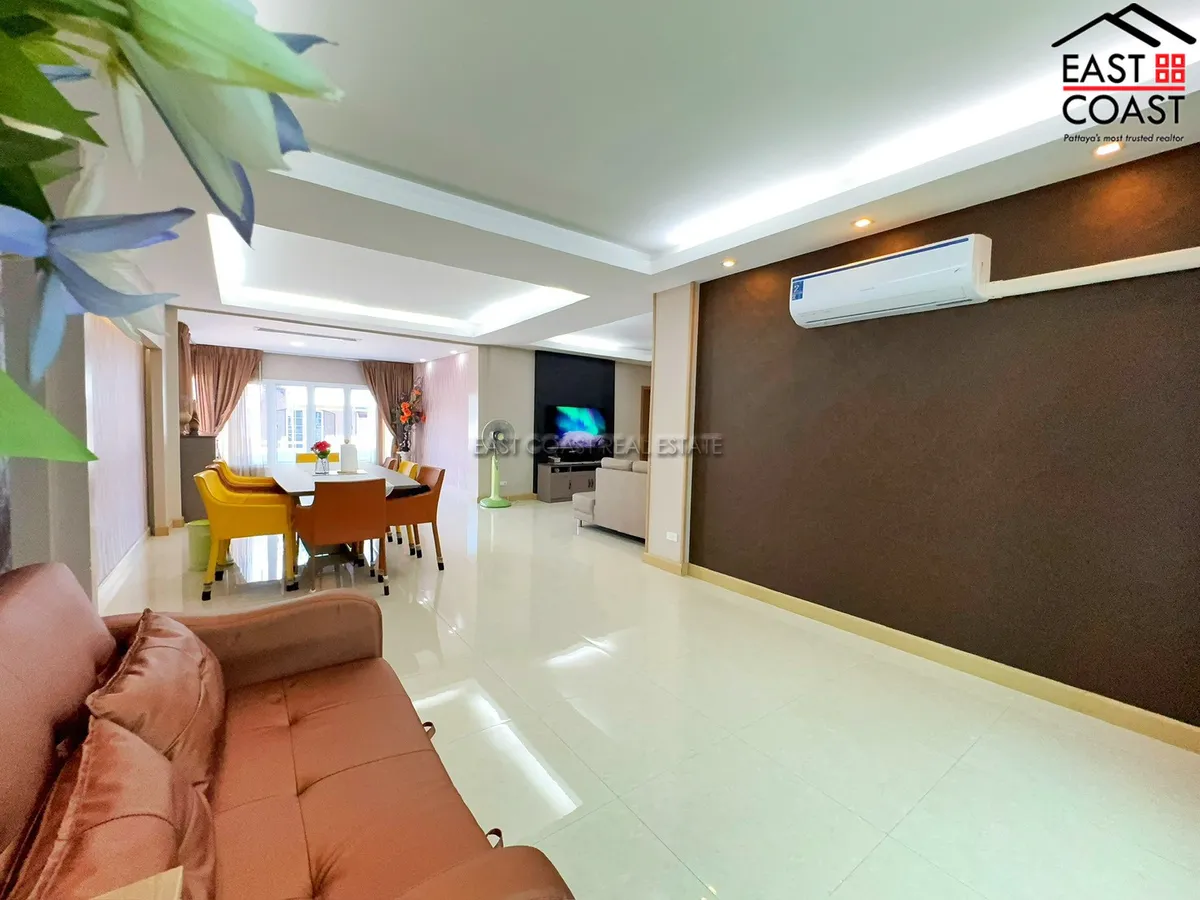 Jomtien Condotel & Village Condo photo 22