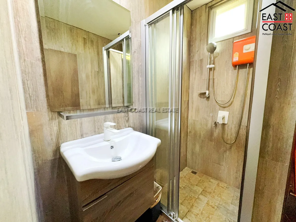 Jomtien Condotel & Village Condo photo 27