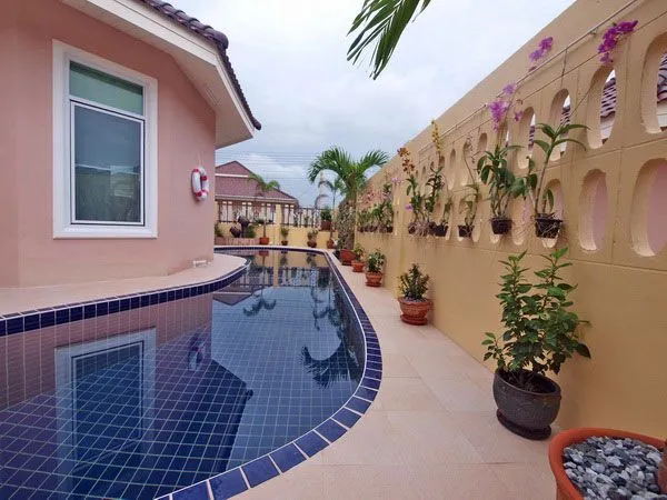 Pratumnak Hill House