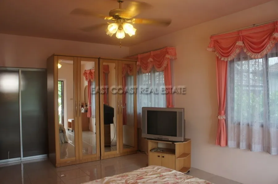 TW Home Town photo 7