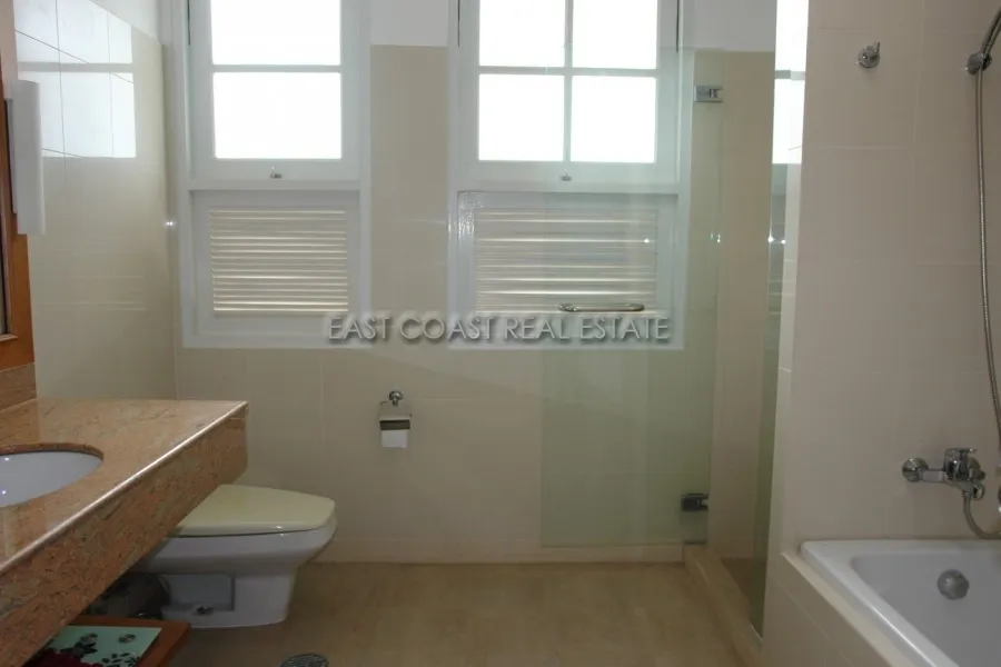 Baan Dhewaran photo 7