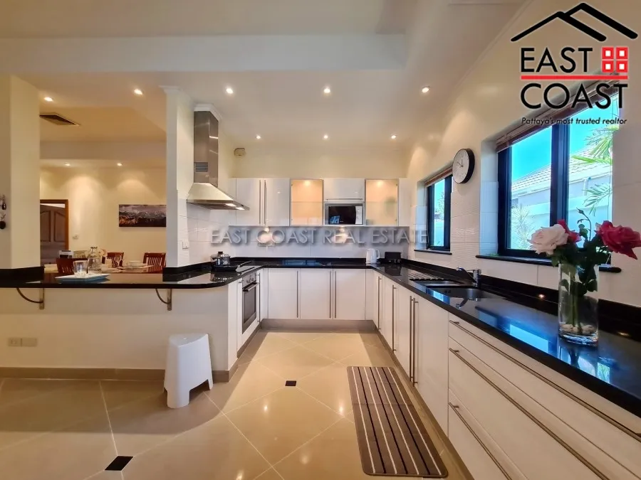 Jomtien Park Villas photo 4