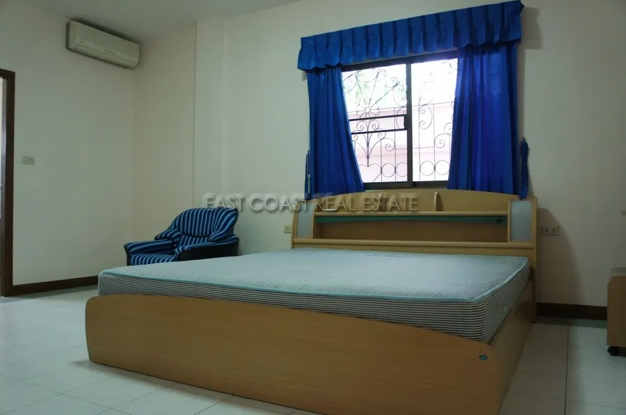 Country Club Villa photo 3