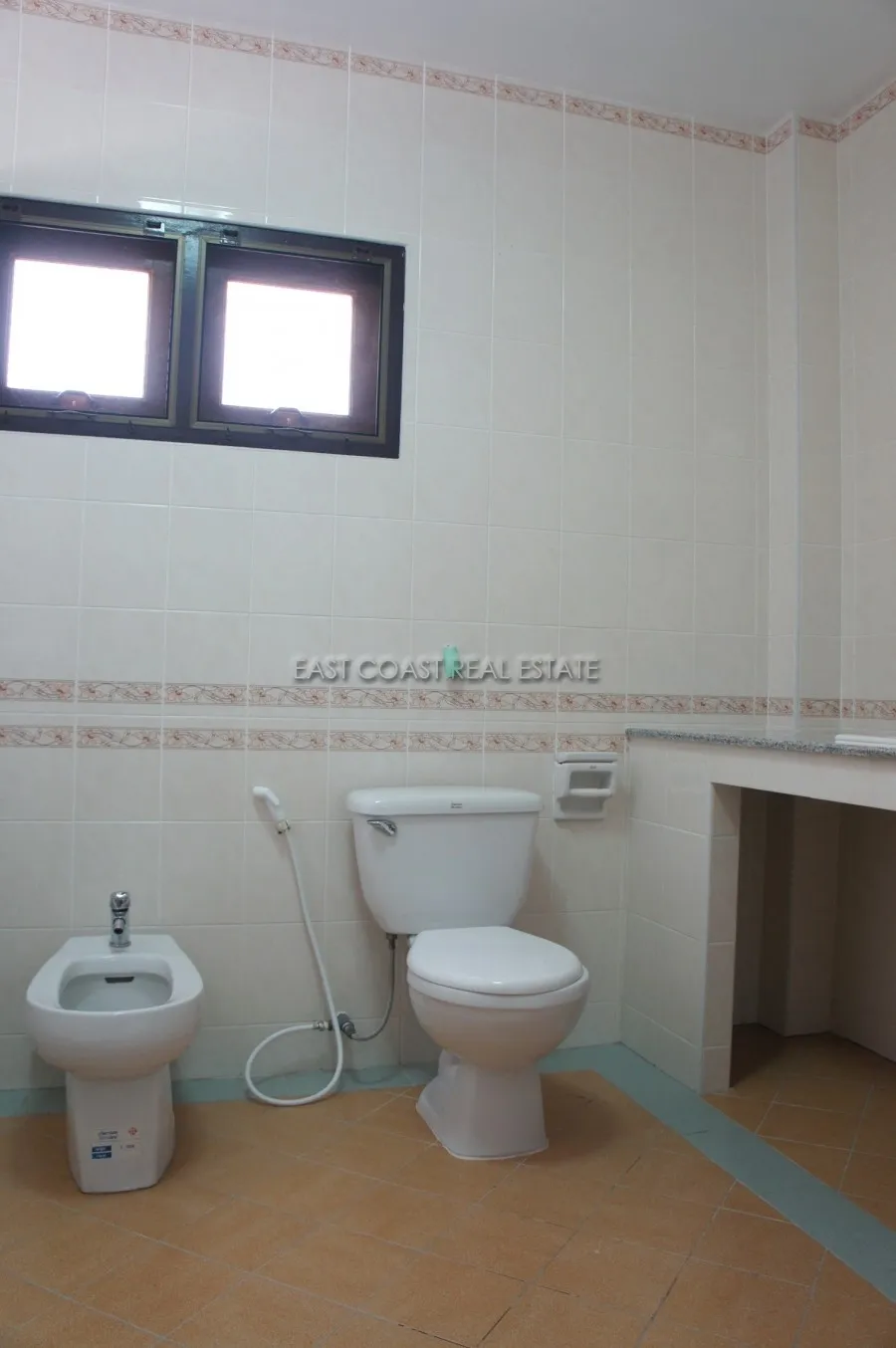 Country Club Villa photo 13