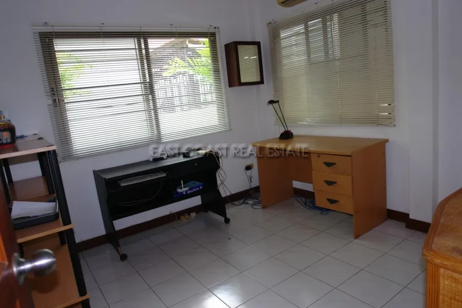 Country Club Villa photo 13