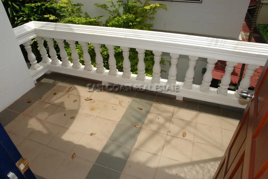 Country Club Villa photo 5