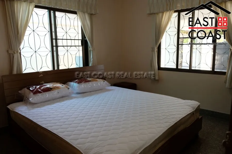 Pattaya Land And House photo 13